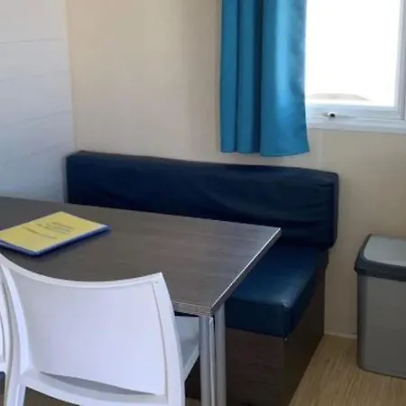 Mobil-home Cosy Pour 2 Pers, Terrasse - Api-1-52-1713 * Arvert